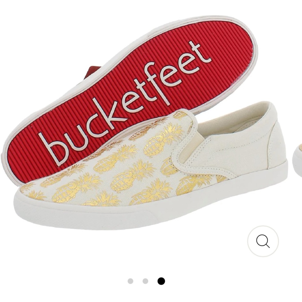 Bucketfeet Pineappleaid Womens Canvas Slip-on Athletic and Training Shoes- 6.5